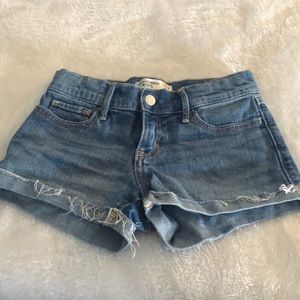 Abercrombie kids shorts size 7/8